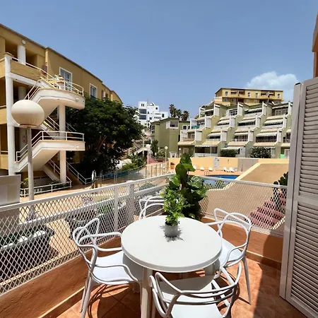 Oasis House - Orlando 85 * Costa Adeje (Tenerife)